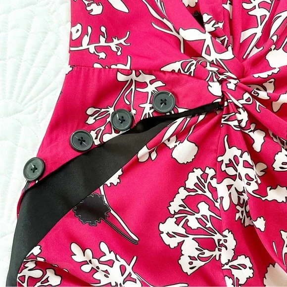 LAST CHANCE! NWT SELF-PORTRAIT Asymmetrical Twist Floral Print Dress Red 4 NEW - Picture 7 of 10